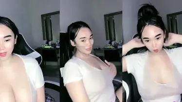 Bokep Indo Kakak Cantik Toket Gede Desah Mantap poster