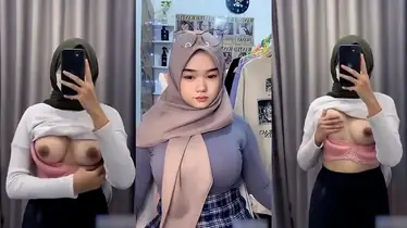 Bokep Tiktoker Hijab Toket Gede Bugil Hot poster