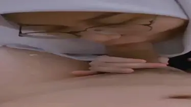 Isap Kontol Nikmat Cewek Hijab Kacamata Amatir poster