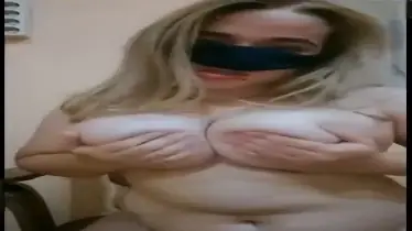 Mbak Sonya Host Legend Tobrut Beraksi poster