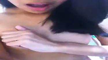 Temen Tapi Crot Kirim Foto Bugil WA poster